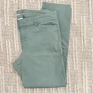 Old Navy mid-rise Pixie chino ankle pants - sage green - sz 8